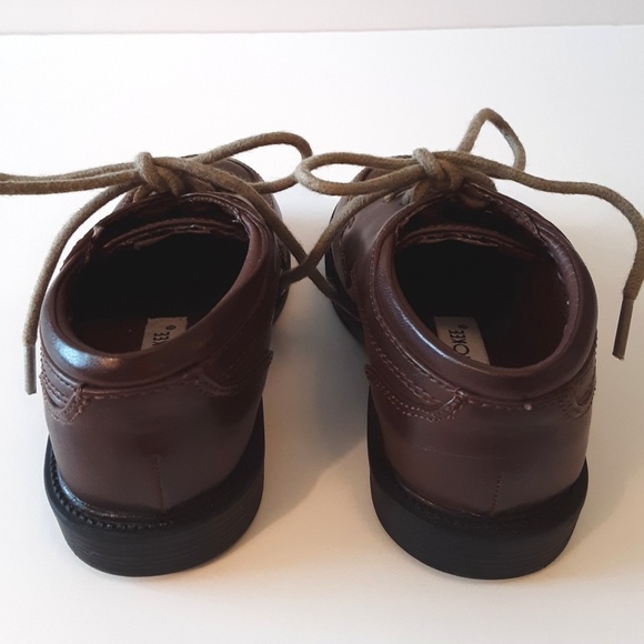 Cherokee brown boys tie oxfords - Picture 2 of 6